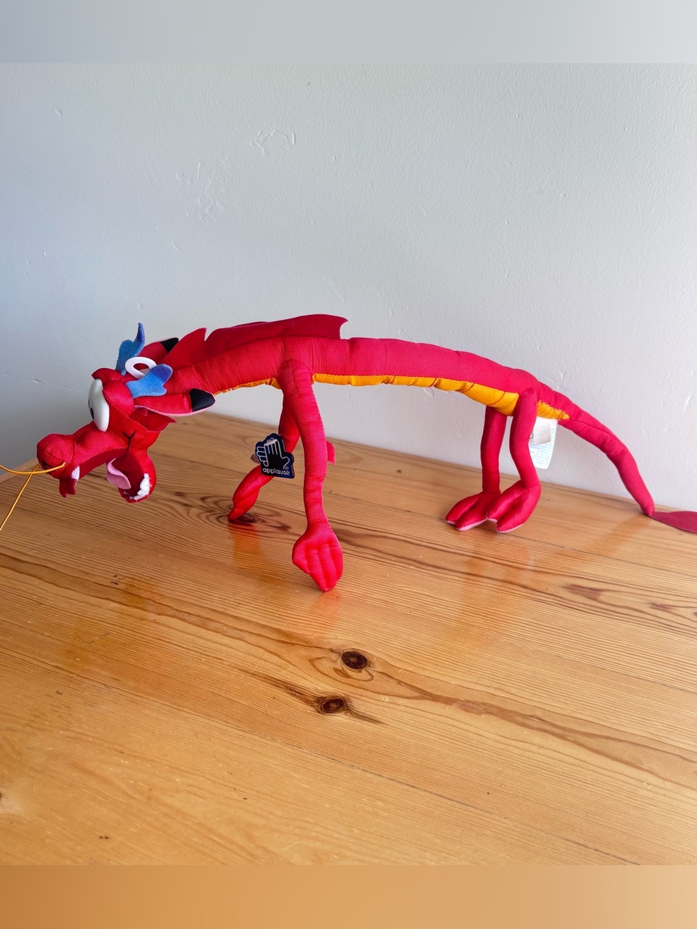 VNTG Applause Disney Mulan Mushu Red Stuff Plush Dragon Guardian 20” Bendable